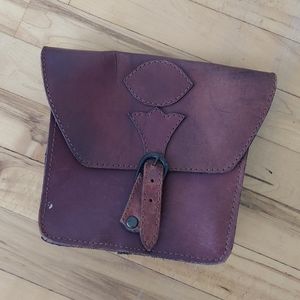 Vintage saddle bag purse (no strap)